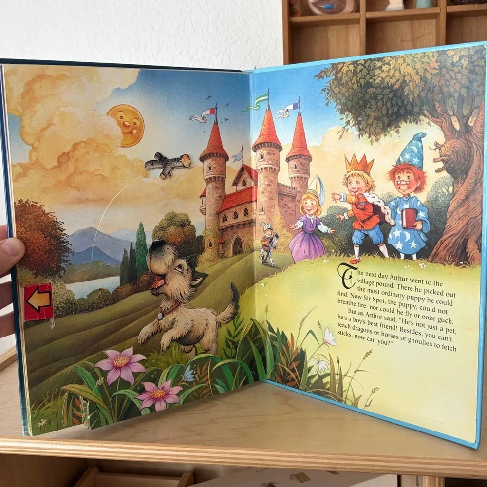 VINTAGE Little Merlin's Book of Magic Pets - Hardcover Pop-Up Book